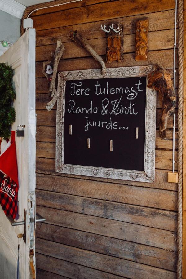 B&B Rando & Kaerdi Juures Oue Lyuganuse Εξωτερικό φωτογραφία