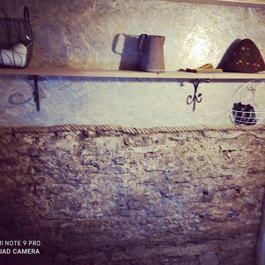 B&B Rando & Kaerdi Juures Oue Lyuganuse Εξωτερικό φωτογραφία