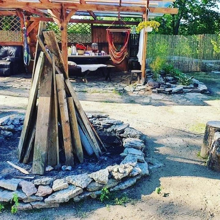 B&B Rando & Kaerdi Juures Oue Lyuganuse Εξωτερικό φωτογραφία